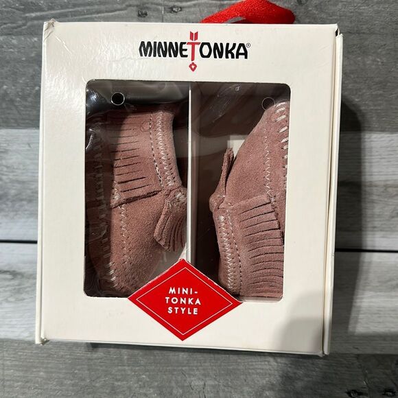 Minnetonka Mini-Tonka Style Pink Suede Moccasins Size‎ 1 (3-6m) - Picture 1 of 10